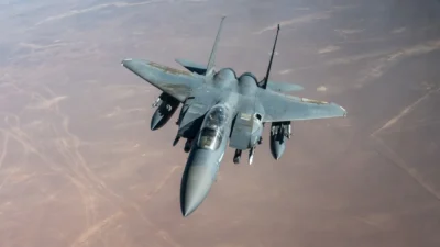 İran hava sahasında amerikan f-15 uçağı düşürüldü, pilot kurtarıldı, diğer mürettebat üyesinin akıbeti belirsiz 3 I ran hava sahasinda amerikan f 15 ucagi dusuruldu pilot kurtarildi diger murettebat uyesinin akibeti belirsiz 58740