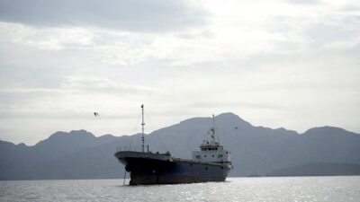I ran hurmuz bogazi ni kisitli sekilde acti tanker konvoyu goruldu 63164