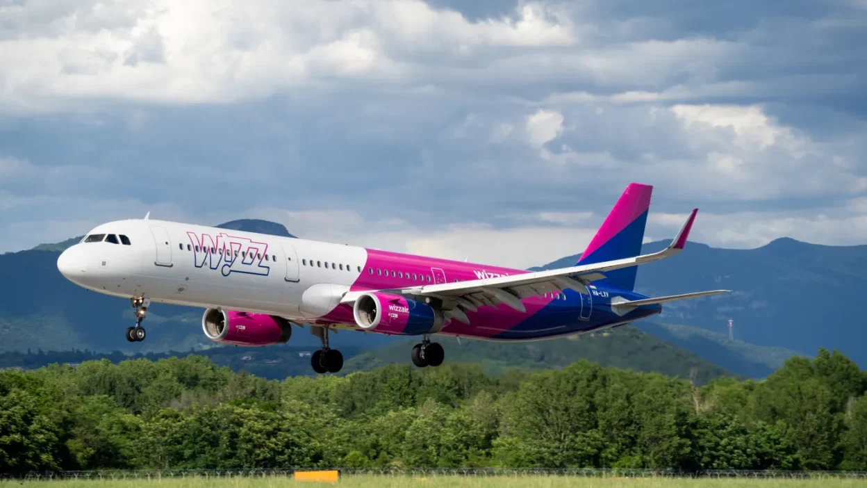 İran i̇ha saldırısı sonrası kıbrıs'a seyahat talebi azaldı, havayolu şirketleri seferleri kısaltıyor 1 I ran i ha saldirisi sonrasi kibris a seyahat talebi azaldi havayolu sirketleri seferleri kisaltiyor 60858