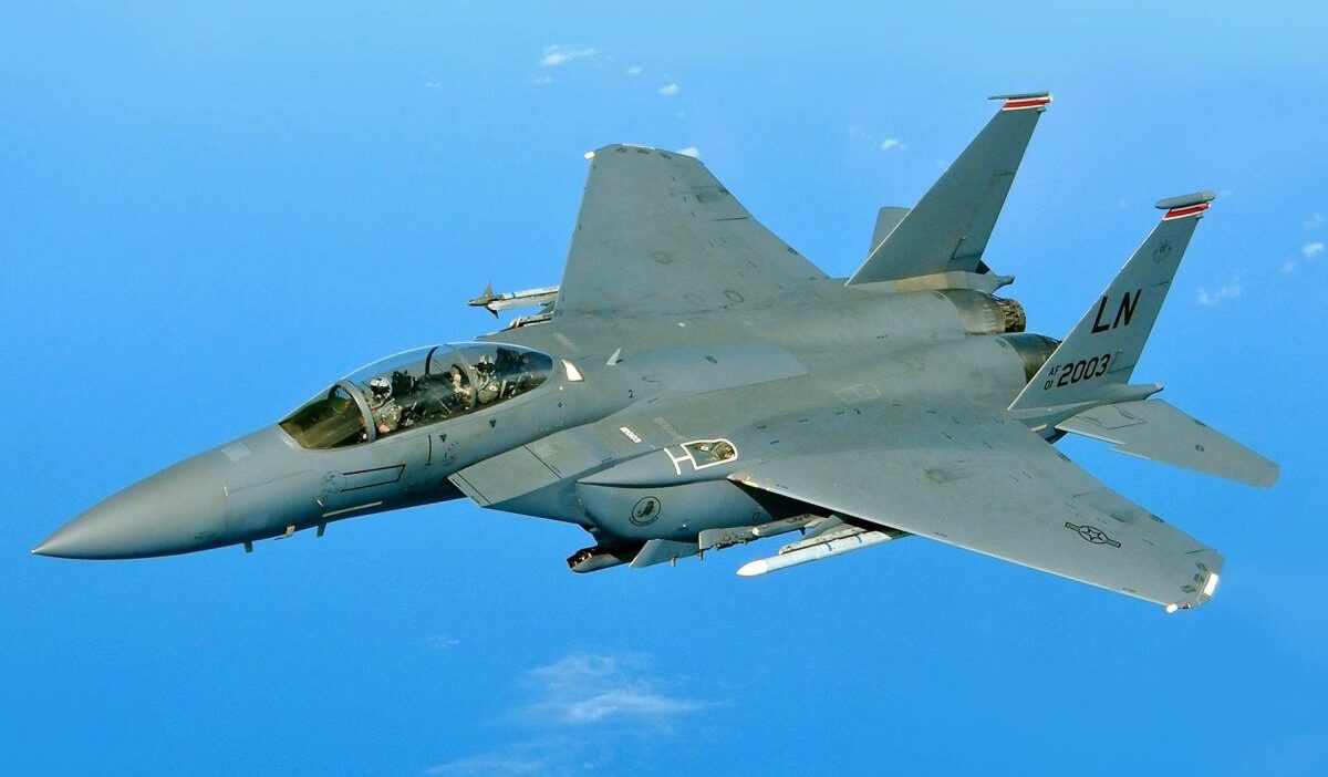 I ran savunma sistemleri tarafindan dusurulen abd f 15e ucagi i cin arama kurtarma operasyonu devam ediyor 58670