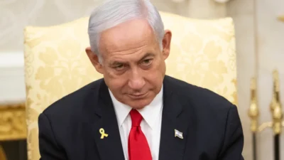 I srail i ran daki altyapiyi vurdu teror rejimini cokertiyoruz 59401