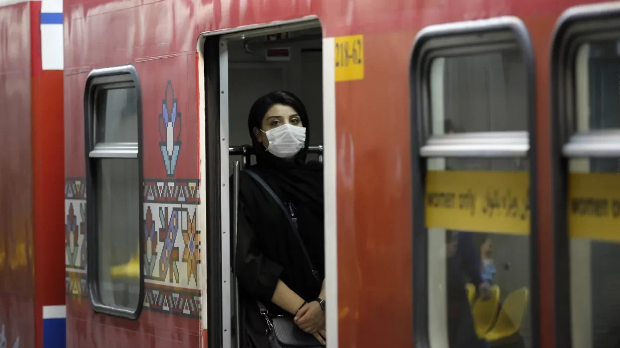 İsrail ordusu i̇ranlıları uyardı: bugün trenlerden uzak durun 1 I srail ordusu i ranlilari uyardi bugun trenlerden uzak durun 59243