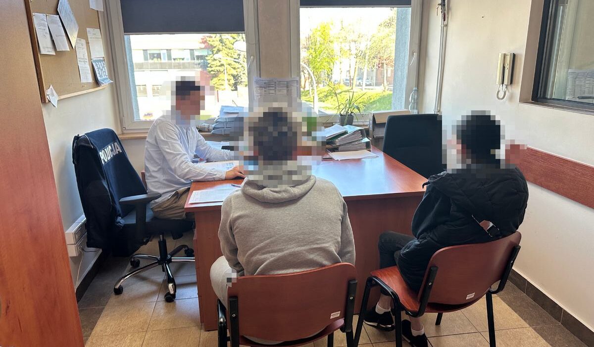 Jaworzna da bisikletli aileye saldiri gks katowice taraftarlarindan hirsizlik ve yaralama 67180