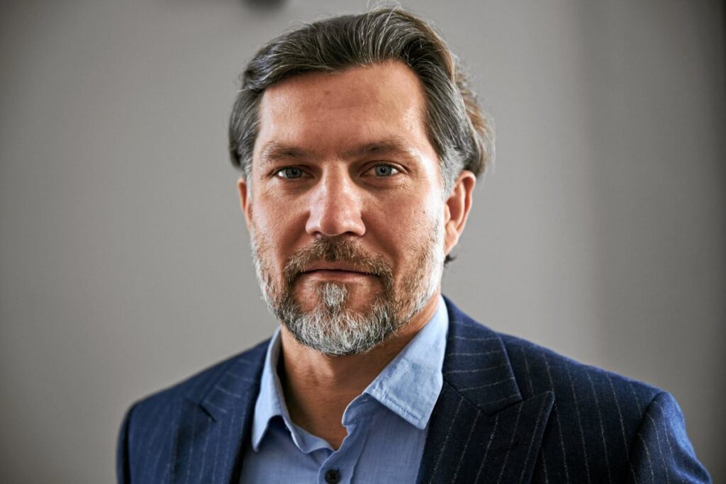 kalisz belediye baskani na stalker a hapis cezasi ve yaklasma yasagi 62557