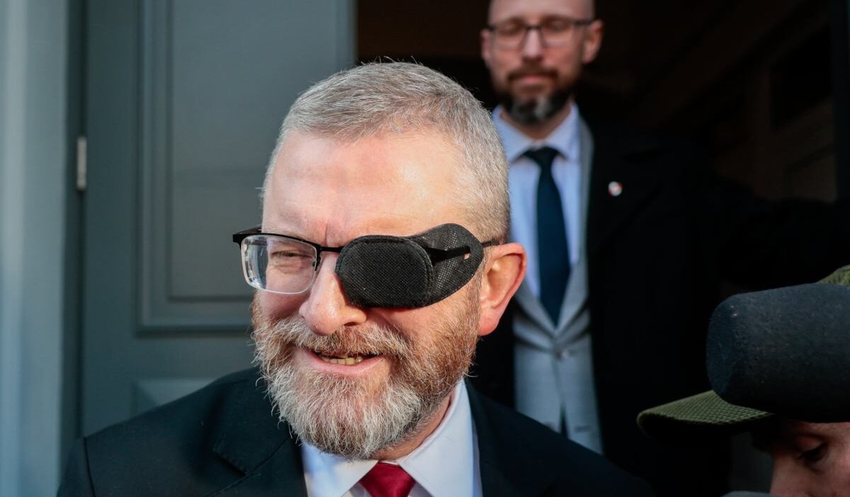 Kanye west konseri polonya da i ptal edildi tartismalar ve tepkiler 65489