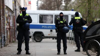 Kuzey ren vestfalya da ice treninde saldiri girisimi 12 yarali 58526