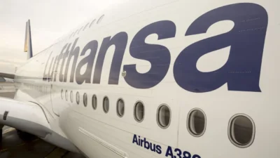 Lufthansa da pilot ve kabin gorevlisi grevleri ucuslari etkiliyor 61583