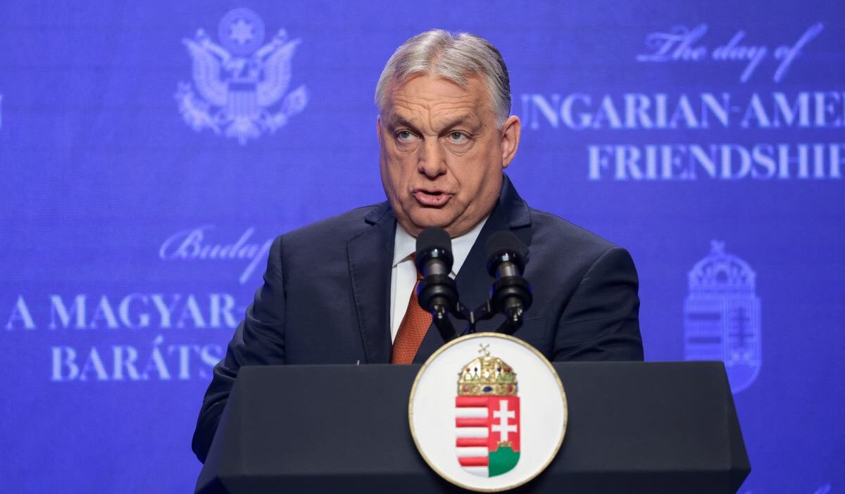 Macaristan da secim oncesi anketler tisza fidesz i geciyor 59592