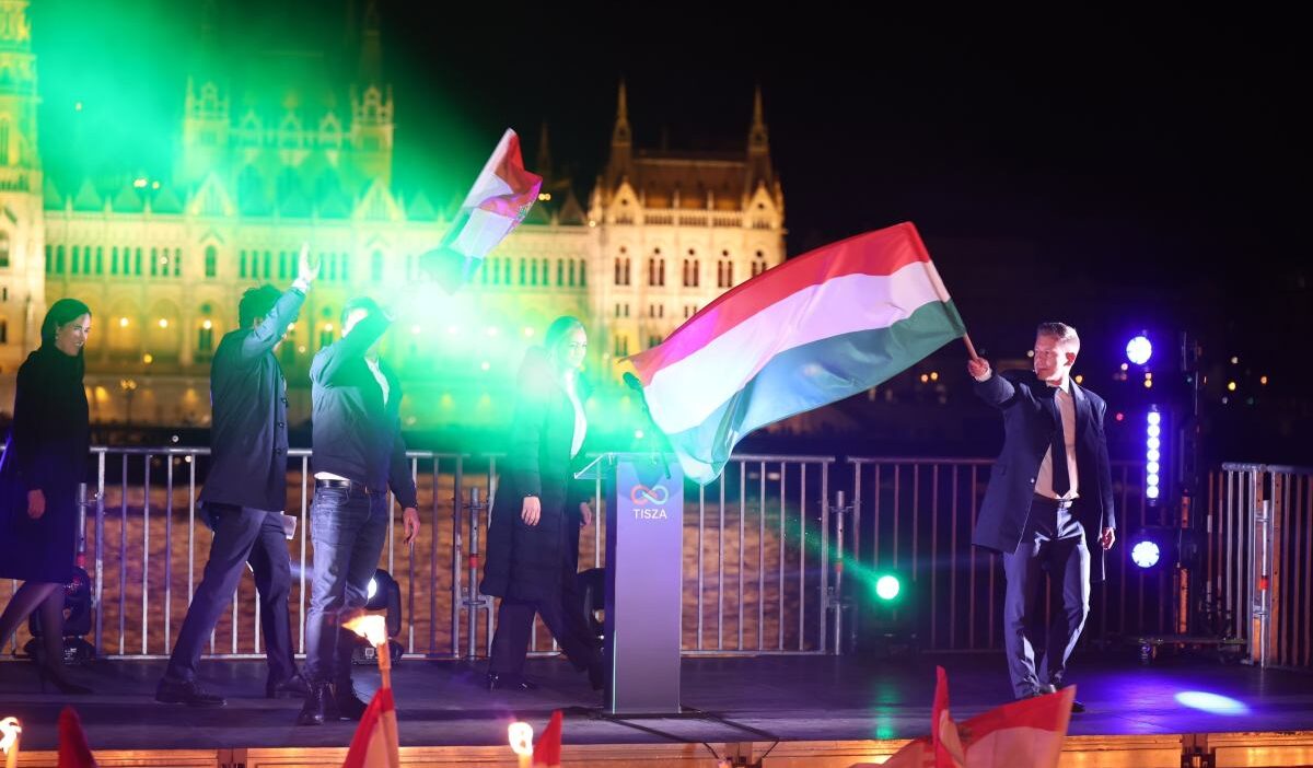Macaristan da secim sonuclari tisza partisi zafer kazandi orban hukumeti sona erdi 61227