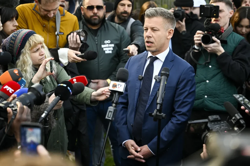 macaristan secimlerinde sandik kapatildi magyar taraftarlarina sabir cagrisi yapti 61109