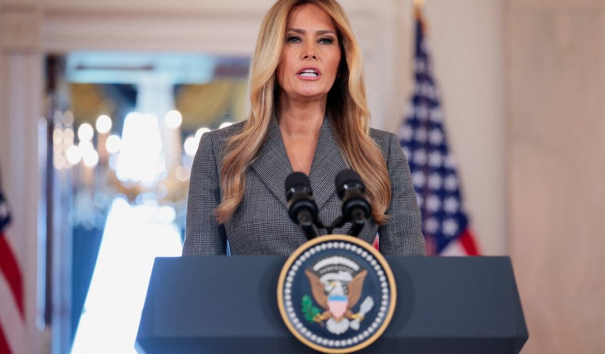 Melania trump epstein i ddialarina karsi aciklama yapti bu i ddialar tamamen yanlis 60252