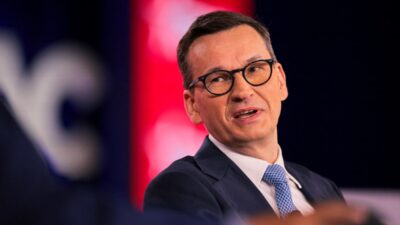 Morawiecki nin yeni siyasi girisimi secmen nezdinde destek buluyor 64315