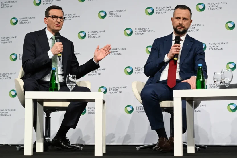 Morawiecki psl i ttifaki degerlendirmeleri polonya kamuoyu bolunmus gorunuyor 60827