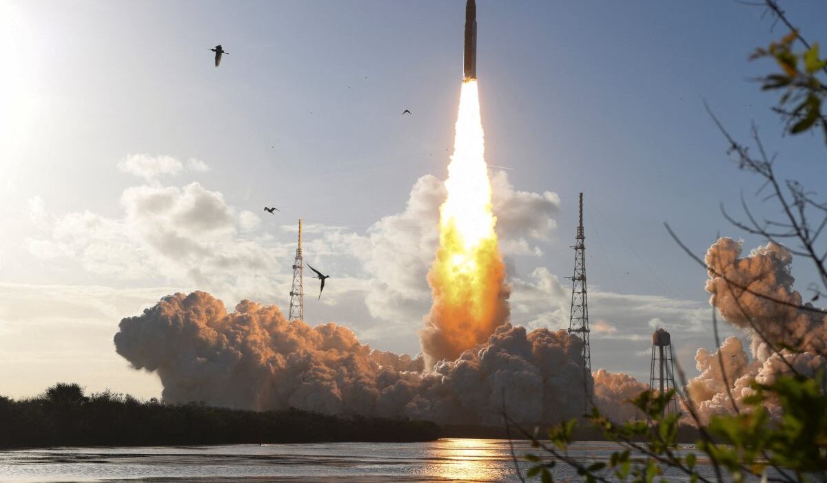 Nasa nin artemis ii gorevi firlatildi ay yorungesine yeni bir donem 57890