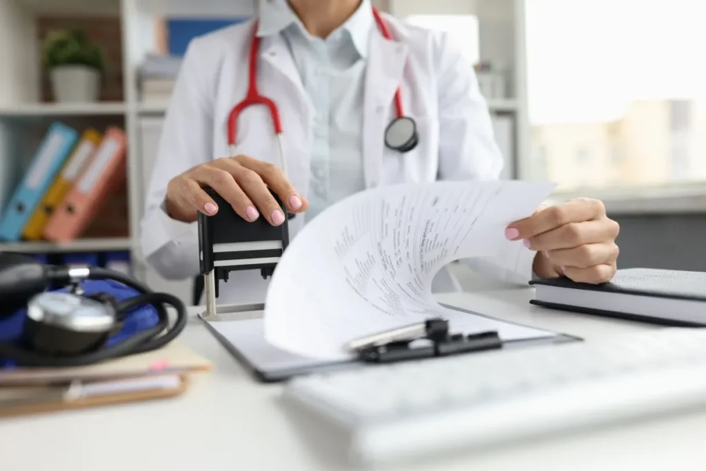 nfz butce kisitlamalari teshis hizmetlerine yansiyor tip odasi tepki gosterdi 65948