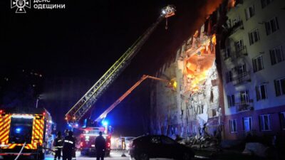 Odessa'ya rus hava saldırısında çocuk da aralarında en az üç kişi hayatını kaybetti 4 Odessa ya rus hava saldirisinda cocuk da aralarinda en az uc kisi hayatini kaybetti 59048