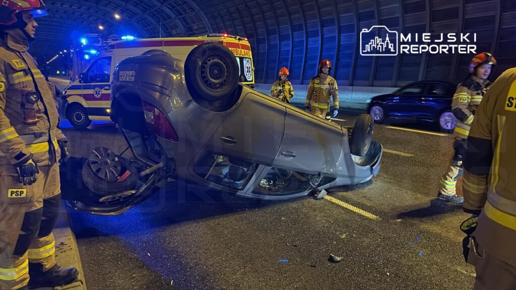 Omianek konotopa guzergahinda trafik kazasi arac bariyerlere carpti 59001