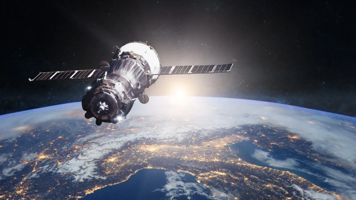 Orion uzay araci 50 yil sonra i nsanlarla birlikte dunya yorungesini terk etti 58288