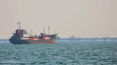 Ormuz bogazi ates hattinda abd ve i ran karsilikli suclamalarla gerilimi tirmandiriyor 65405