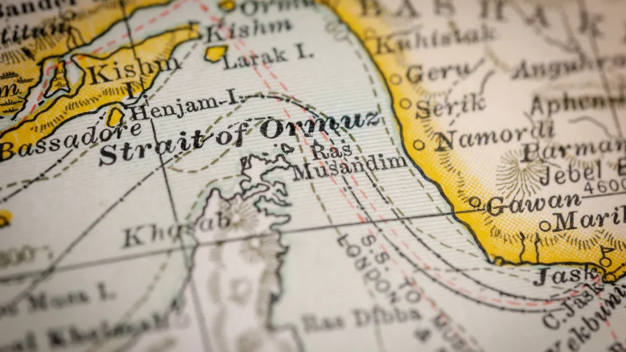 Ormuz bogazi kapanmasi enerji krizi suresini uzatiyor 59835