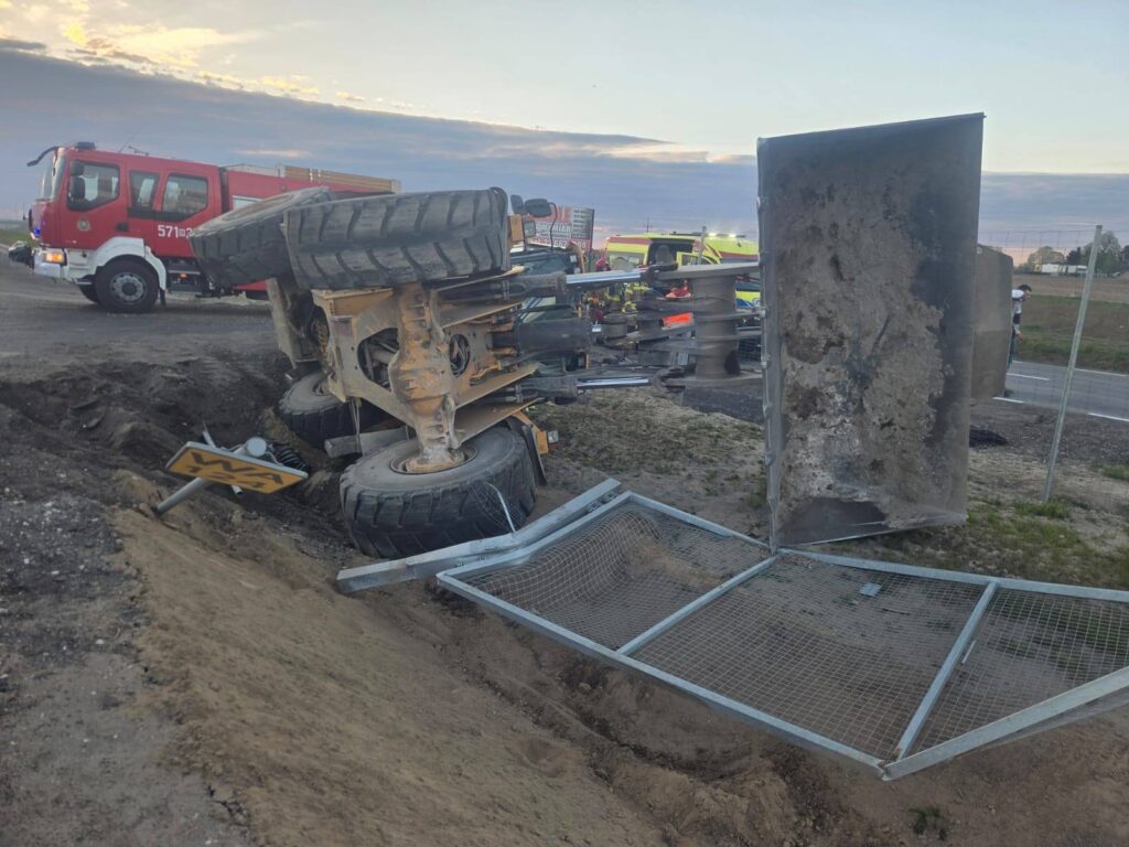 p o sk ta alkollu surucu kazasi ehliyetsiz ve ruhsatsiz arac kullanimi tespit edildi 66258