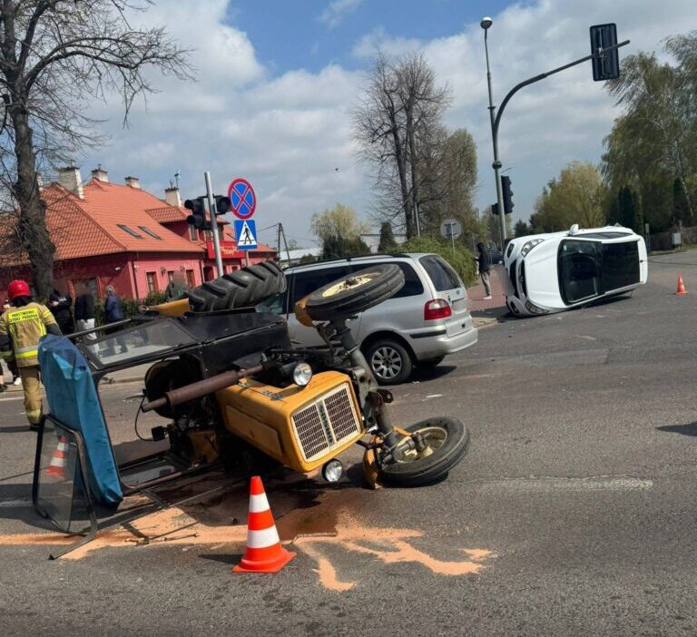 P o sk yakinlarinda trafik kazasi 3 arac karisti trafik akisi yavasladi 66326