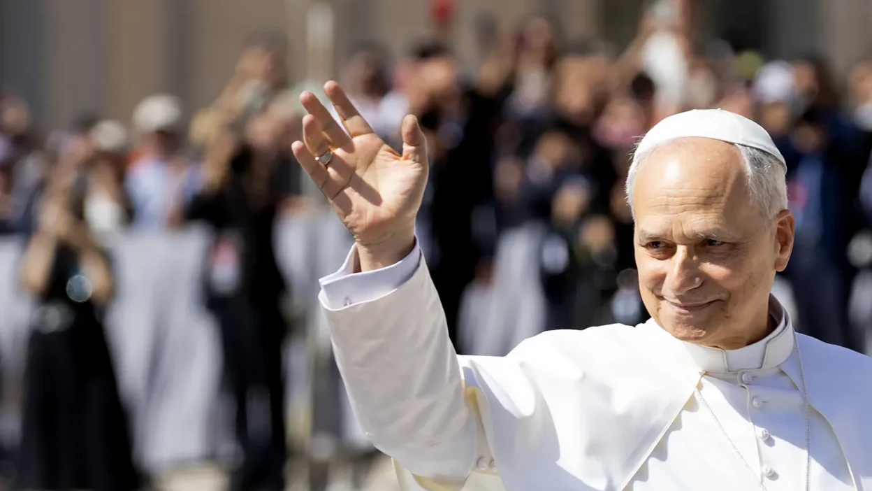 Papa leon xiv ve trump arasında artan gerilim: i̇ran politikası ve göçmenlik anlaşmazlığı 1 Papa leon xiv ve trump arasinda artan gerilim i ran politikasi ve gocmenlik anlasmazligi 61049