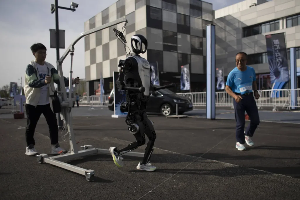 pekin de bir i novasyon robot dunya rekorunu asti 63393