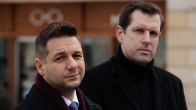 Pis i cindeki catismalar kaczy ski nin basbakan adayi belirlemesiyle i liskilendiriliyor 63439