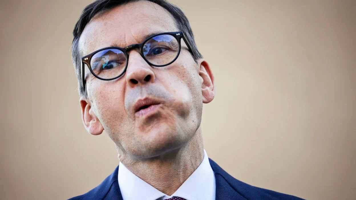 Pis partisi nde uzlasma morawiecki nin dernegi partinin i cinde yer alacak 64102