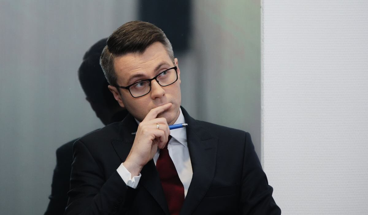 Pis te yeni olusum gerginligi morawiecki kaczy ski uzlasmasi tartisma yaratti 65111