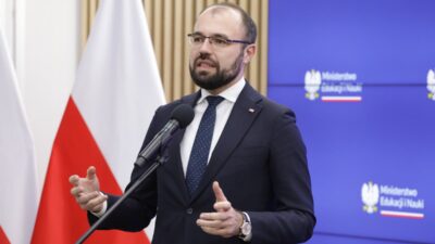 Pis te yeni olusum tartismasi szczucki nin morawiecki ile baglantisi partide gerginlik yaratiyor 62837