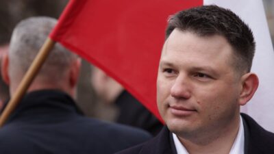 Polonya anayasa mahkemesi hakimleri yemin etti cumhurbaskanligi i tiraz etti 60222