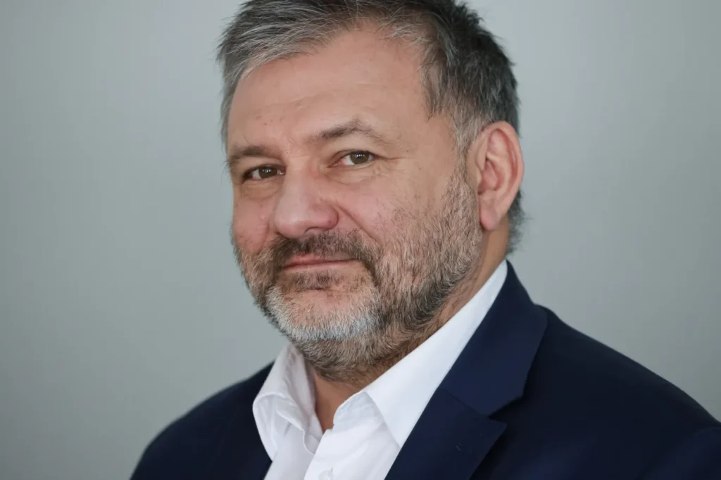 polonya anayasa mahkemesi hakimleri yemin toreni tartismasi uzaktan katilim secenegi degerlendiriliyor 57564