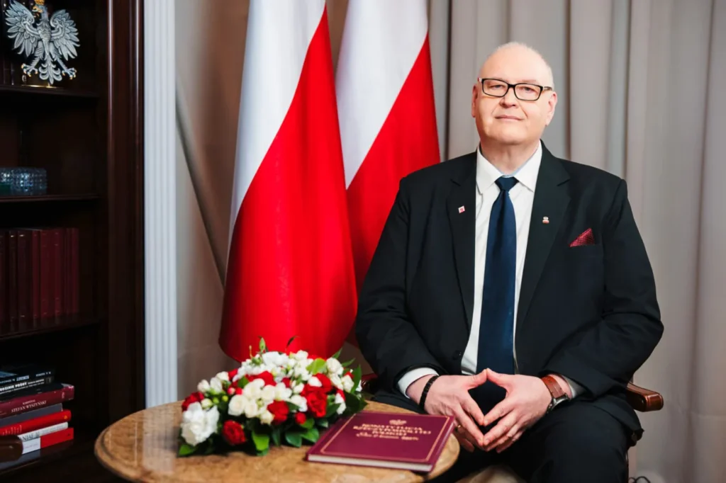 polonya anayasa mahkemesi nde hukuki surec baslatildi baskan hakimleri sucladi 63531