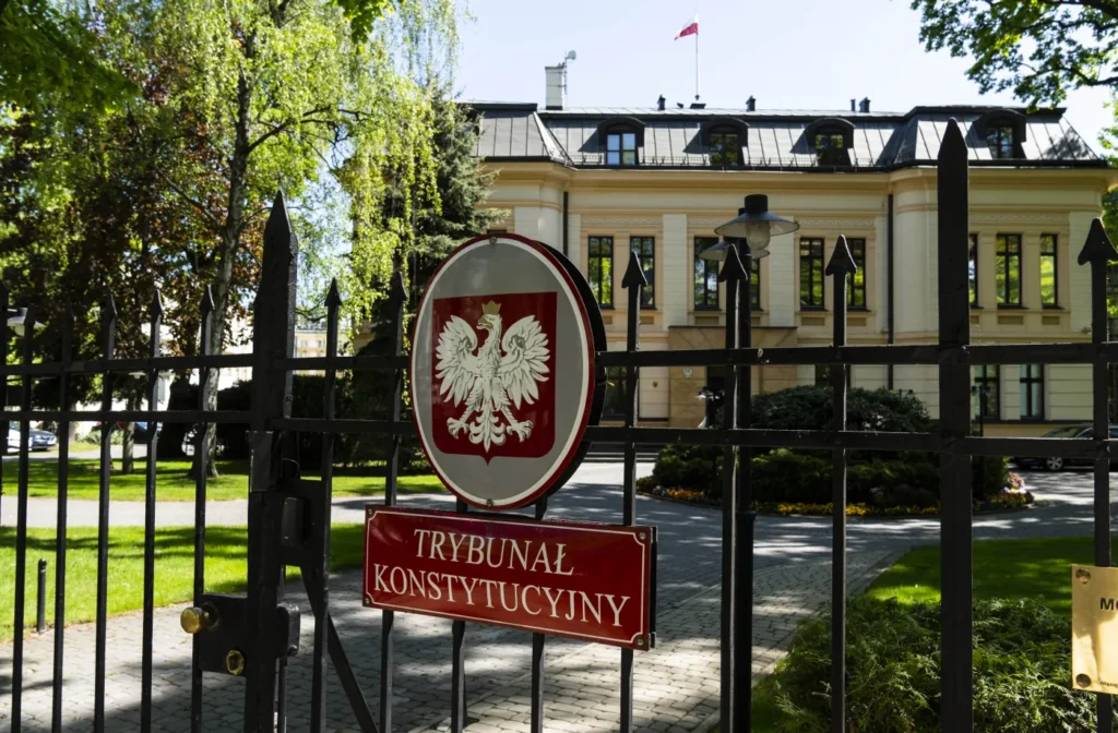 polonya anayasa mahkemesi ne yemin krizi cumhurbaskani nawrocki i tiraz basvurusunda bulundu 67144