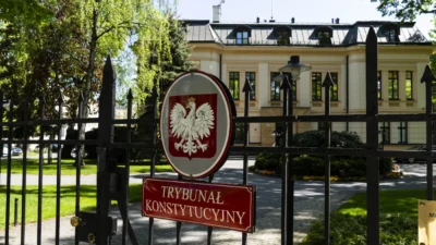 Polonya anayasa mahkemesi ne yemin krizi cumhurbaskani nawrocki i tiraz basvurusunda bulundu 67144