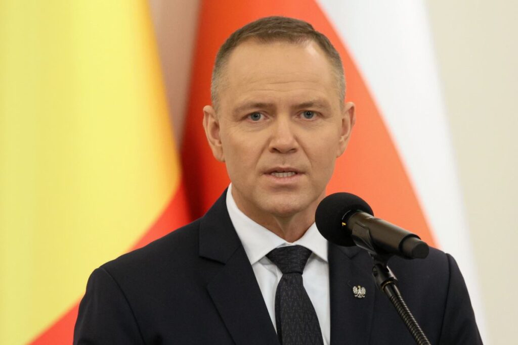 polonya basbakani tusk nato nun 5 maddesi ve rusya tehdidi hakkinda suphelerini dile getirdi 67265