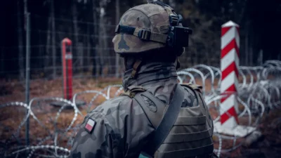 Polonya belarus sinirinda gocmen akisinda dusus sinir guvenligi onlemleri etkili oldu 58802