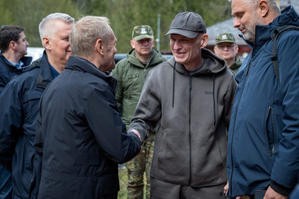 polonya belarus sinirinda tutuklu gazeteci poczobut serbest birakildi 67251