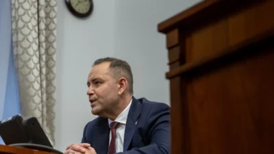 Polonya cumhurbaskani demiryolu tasiyicilari i cin kasa sistemi uygulamasini erteleyen yasa tasarisini i ncelemeye sevk etti 58071