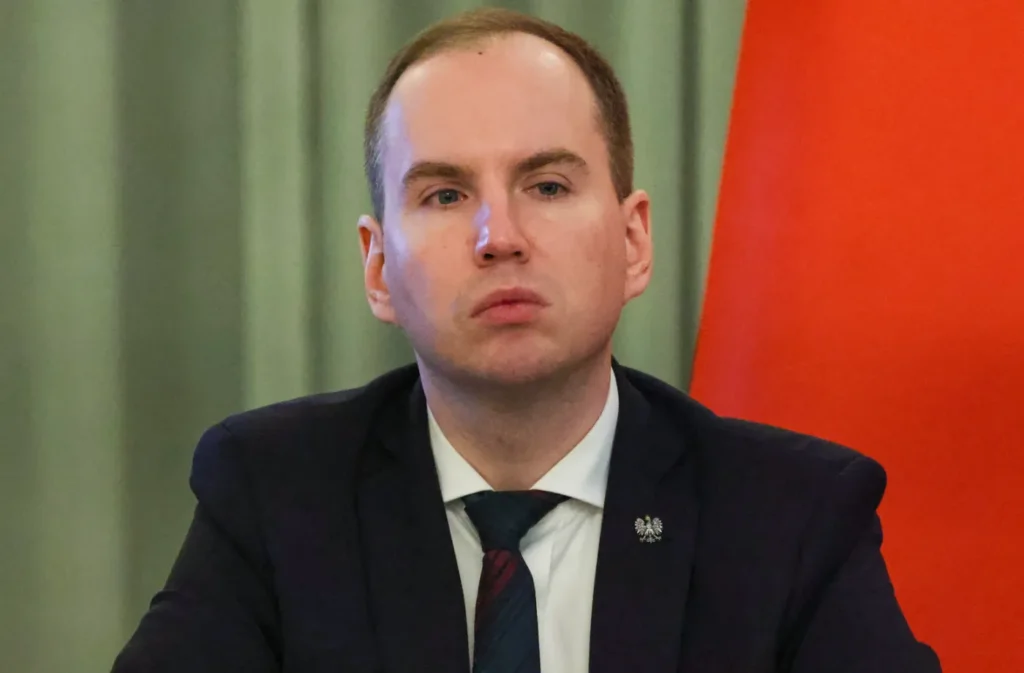 polonya cumhurbaskanligi yardimcisi andruszkiewicz hakkinda sahtecilik i ddianamesi 64122