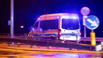 Polonya da a2 otoyolunda tir kazasi 1 olu 3 yarali 63650