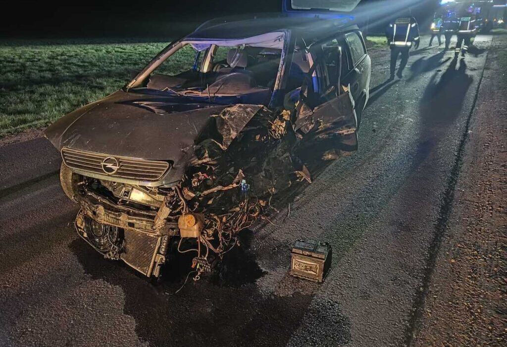 Polonya'da alkollü sürücü kazası: sürücü hastaneye kaldırıldı, soruşturma başlatıldı 1 Polonya da alkollu surucu kazasi surucu hastaneye kaldirildi sorusturma baslatildi 60978