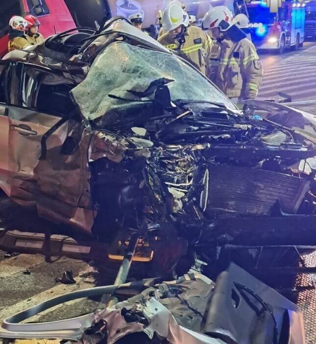 Polonya da alkollu surucuye kaza sonrasi 3 ay tutuklama 65496