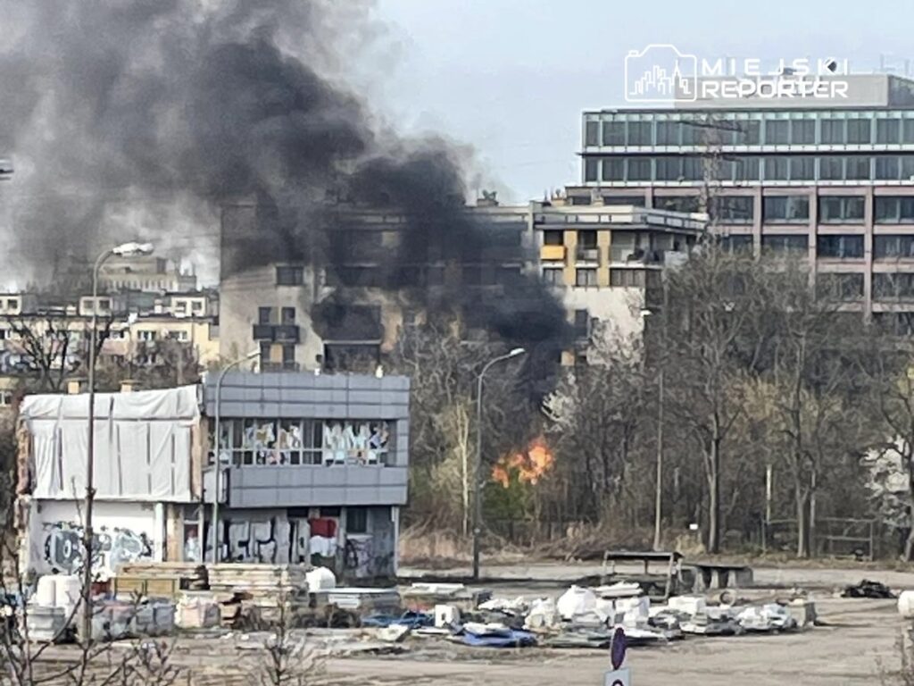 polonya da bahce kulubesinde yangin i tfaiye hizli mudahale etti 61580