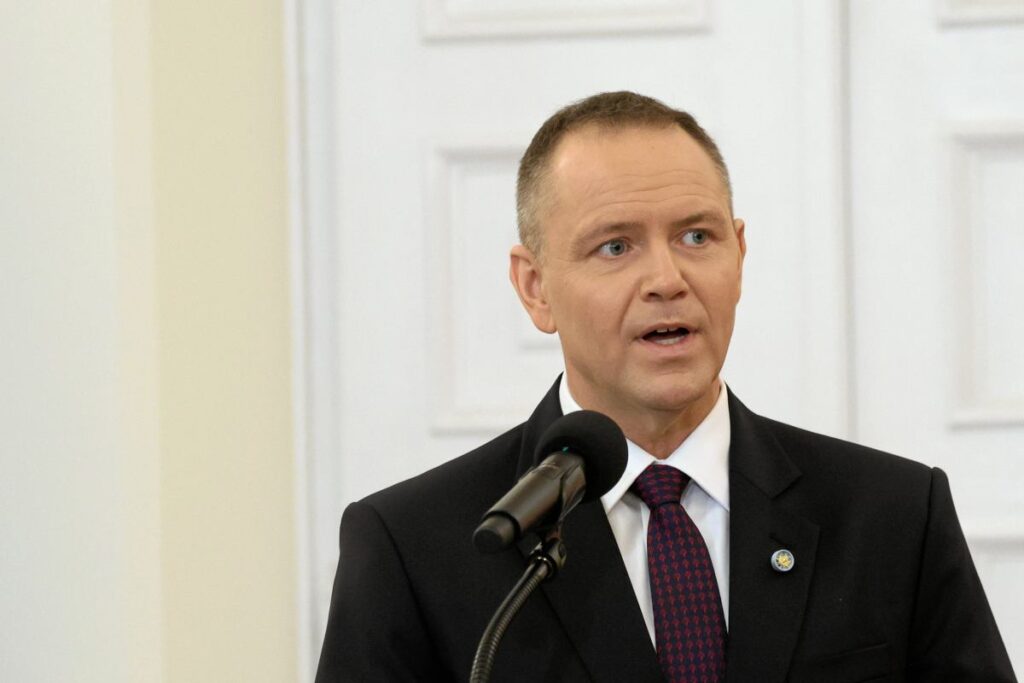 polonya da baskan nawrocki nin performansi bolunmus goruslere neden oldu 66430