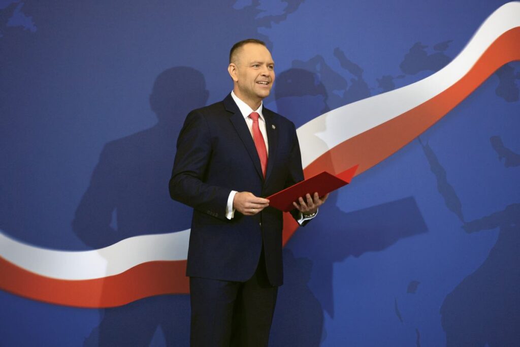 polonya da baskanlik sistemi tartismasi halkin yuzde 47 7 si karsi 66825