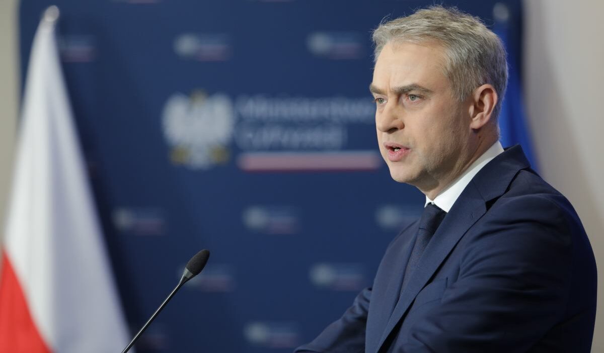 Polonya'da cumhurbaşkanı nawrocki'nin yeni medya konseyi kurması tartışma yarattı 1 Polonya da cumhurbaskani nawrocki nin yeni medya konseyi kurmasi tartisma yaratti 62607