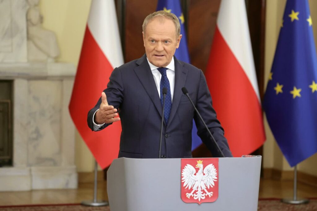 polonya da eski adalet bakani ziobro ya yargilama sureci baslatiliyor 61895